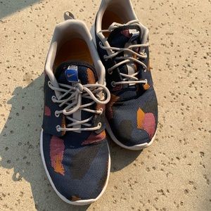 NIKE embroidered runners